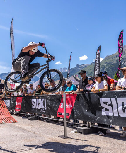 L'intera area della Paganella ha messo a punto una rete di bike park ed eventi che animano l'estate della bici