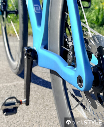 CBT Italia Mystero, la bici corsaiola che strappa il sorriso