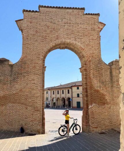 Ciclovia Borghi più Belli d'Italia nelle Marche