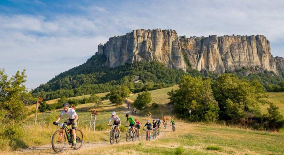 La Pietra di Bismantova, luogo fra i più caratteristici della parte finale (foto Appenninica)