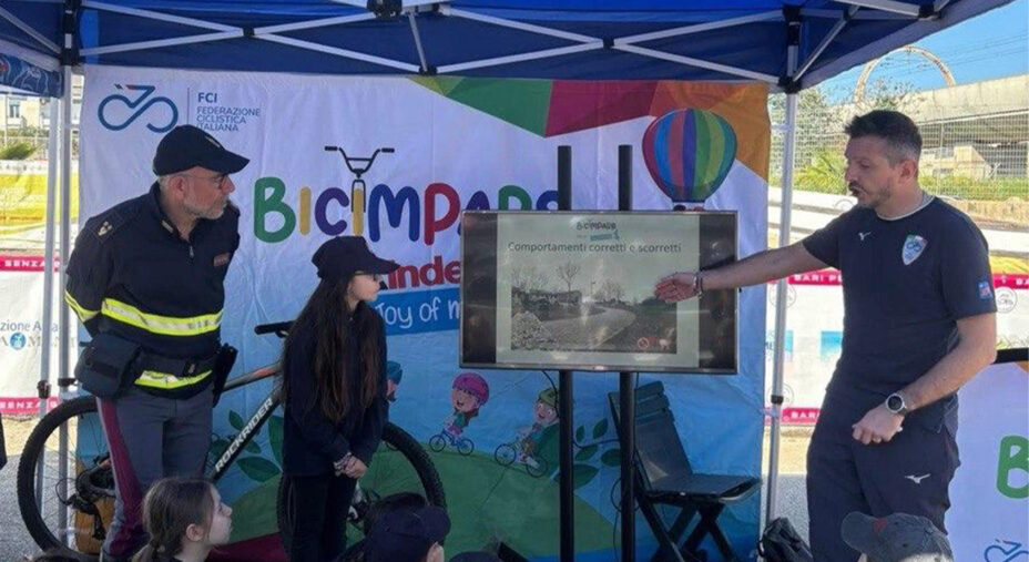 Giuseppe Bernardi, uno degli istruttori che hanno svolto l'attività di Bicimparo