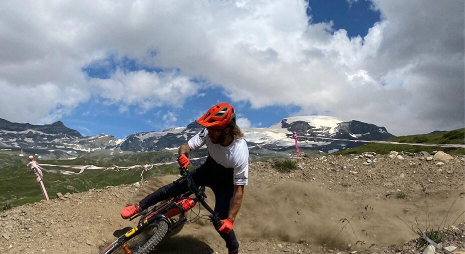Tantissimi i percorsi ospitati a Cervinia e teatro di uscite e allenamenti anche da parte dei campioni di MTB (foto Lupato)