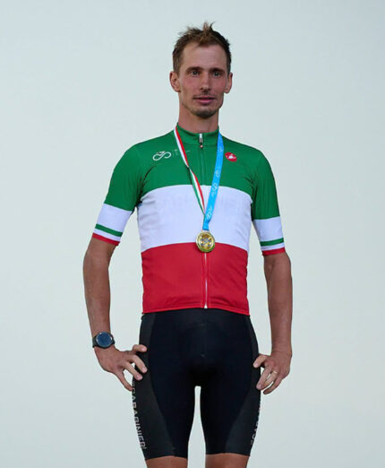 Braidot con la maglia di campione italiano. Per il friulano è la quarta maglia tricolore fra le varie specialità MTB