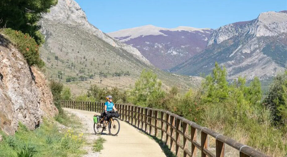 La bellezza della ciclovia è data anche dalla grande varietà di paesaggi