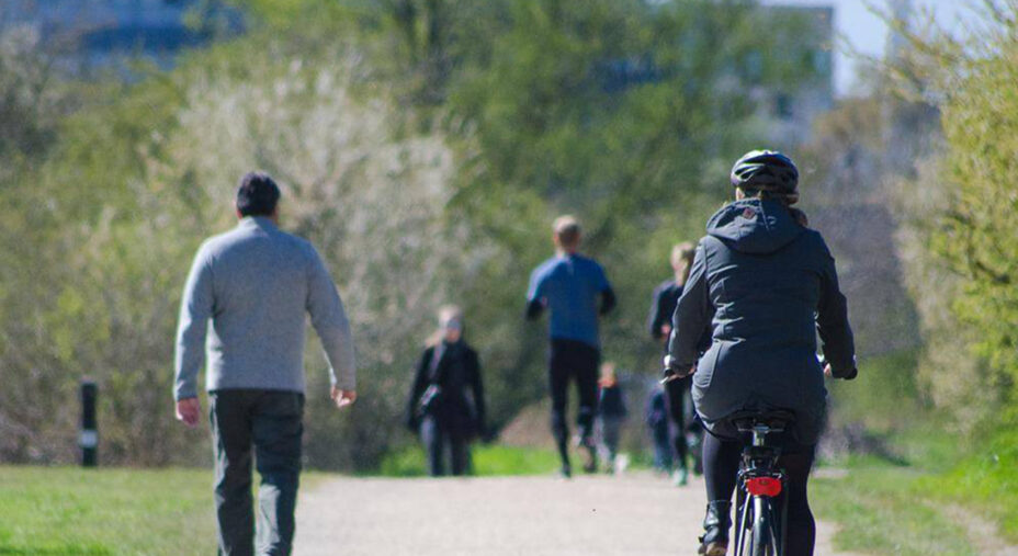 Salvaiciclisti contesta i conteggi del Comune, che inserisconjo come ciclabili anche quelle nei parchi, chiusi per parte della giornata