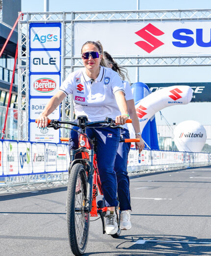 Francesca Lollobrigida in sella a Misano. La biolimpionica si fermerà per il 2027 per maternità