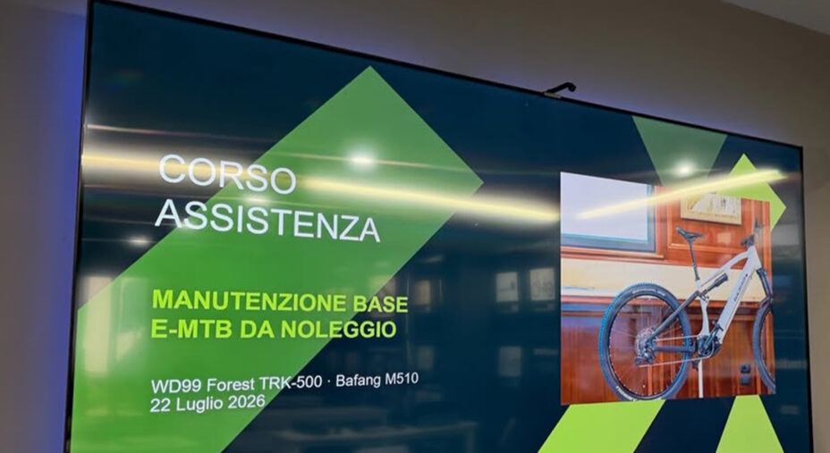 I corsi si svolgono nello spazio Bike Evolution alla sede dell'azienda a Santarcangelo di Romagna