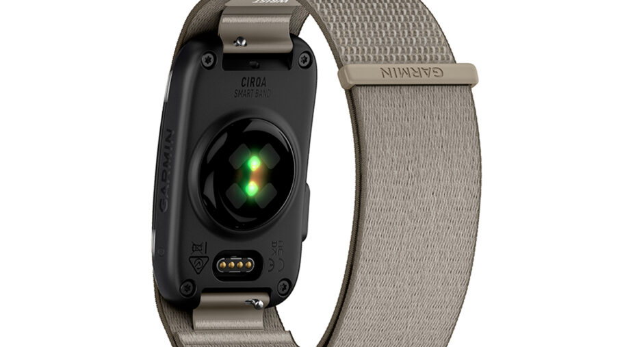Cirqa Smart Band, il braccialetto 2.0 di Garmin per il benessere
