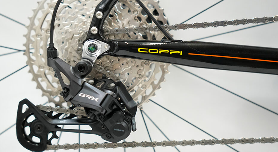 Il gravel interpretato da Coppi biciclette porta il nome Grantour GT1