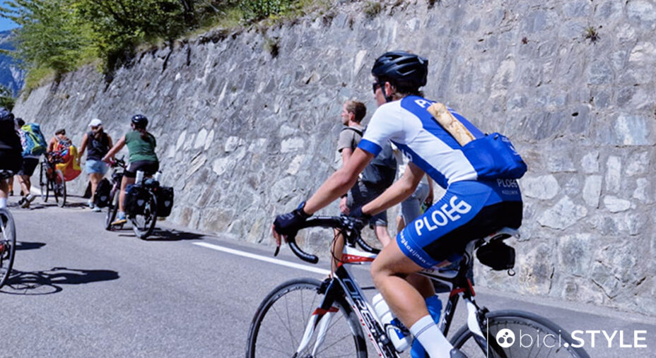 TIFO Alpe d Huez
