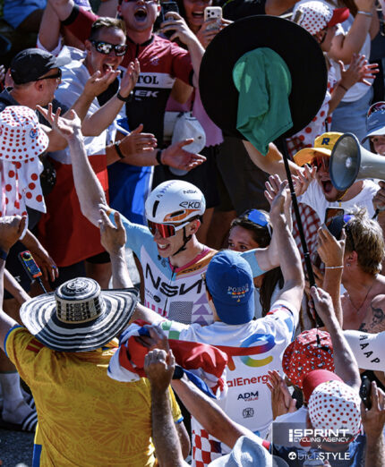 TIFO Alpe d Huez