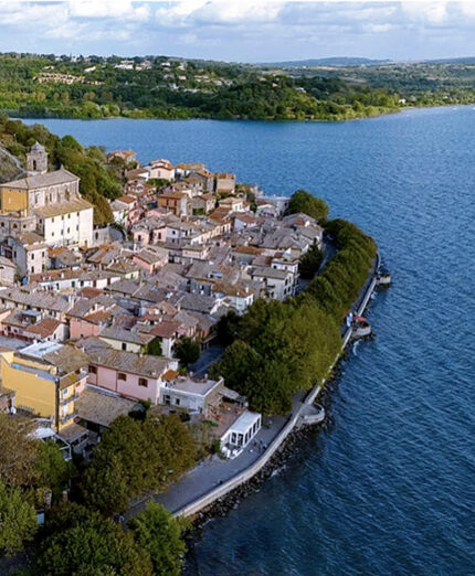 La bellezza di Trevignano Romano, i più picoclo dei tra borghi di Bracciano, dopo Bracciano appunto e Anguillara Sabazia