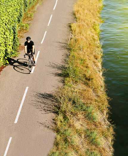 Il ciclismo, praticato con raziocinio e senza estremi, è terapeutico per l'ipertensione (depositphotos.com)