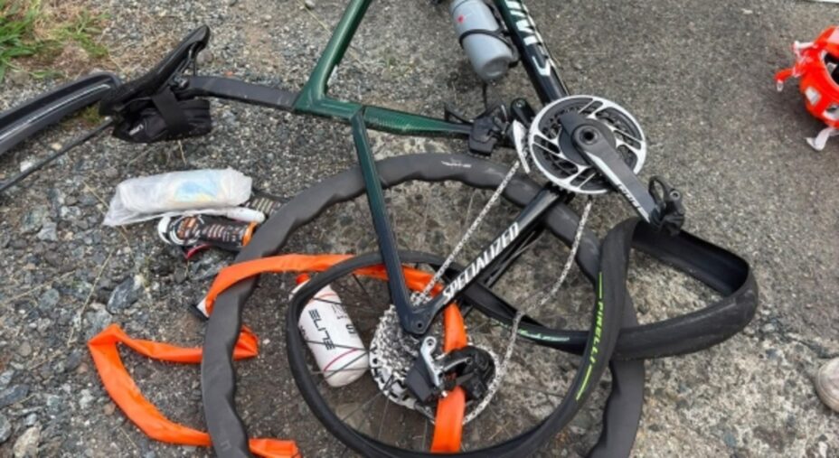 Editoriale perché ci odiano, social, odio ciclisti, Lanzo Torinese foto Corriere Torino