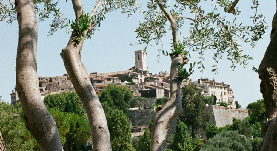 Saint Paul de Vence, uno dei borghi più belli incontrati lungo il cammino. Raggiungerlo non è stato semplice...
