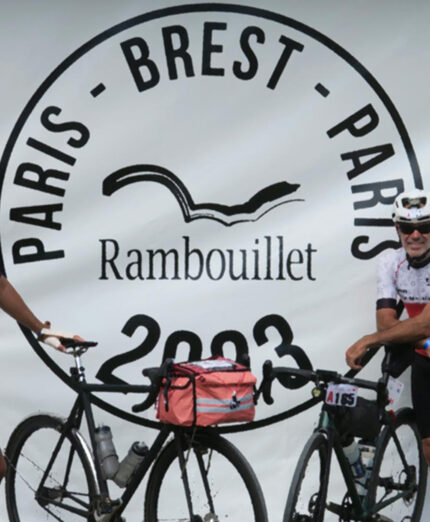 Il grande raid quadriennale prende il via da Rambouillet. Prossima edizione il 22 agosto 2027