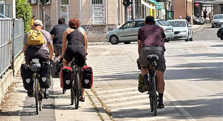La frontiera in bicicletta, lungo la Rotta balcanica