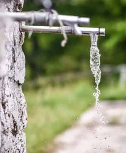 Le sorgenti di Acqua Ferrarelle e Lete sono passaggi obbligati del percorso della randonnée, ma anche di ogni escursione ciclistica