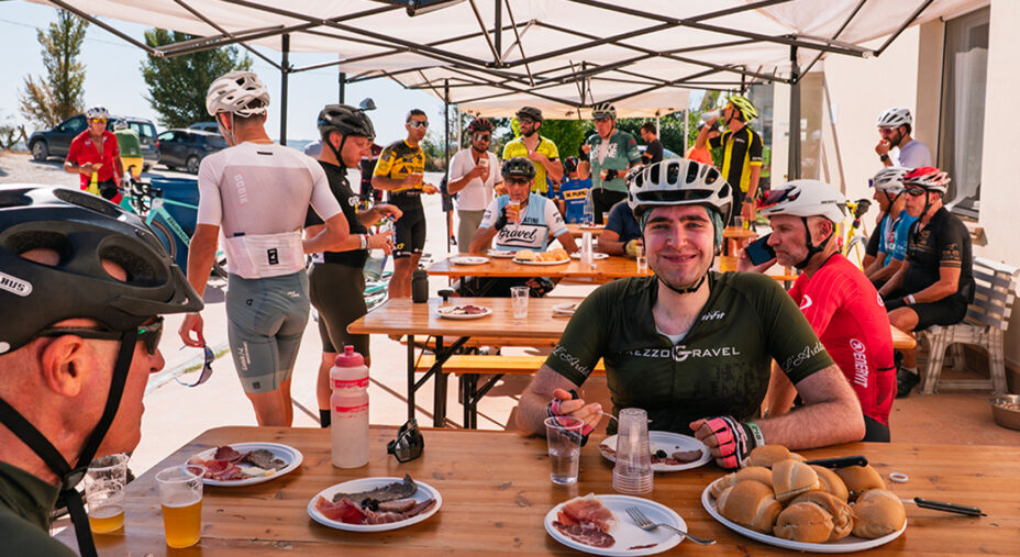Nel pacco gara è previsto il ristoro a base di birra artigianale non filtrata e prodotti del territorio: ora il mattino ha un buon sapore