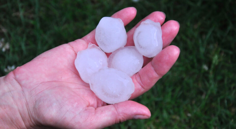 L'eccezionalità di questa estate torrida sta anche nell'eccezionalità delle precipitazioni (depositphotos.com)
