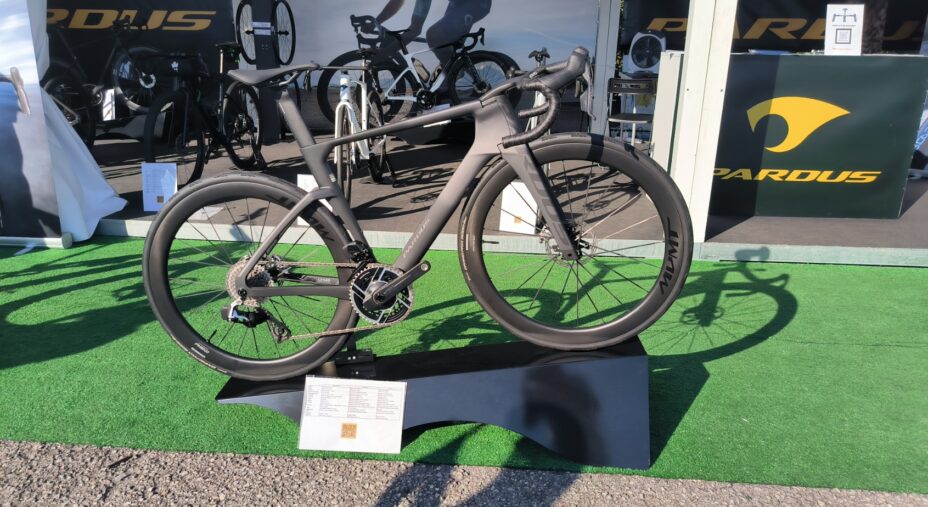 IBF International Bike Festival, Pardus, SPKG4 EVO, bici da strada in carbonio