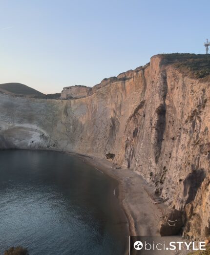 Isola di Ponza in sella, Lazio, Bici in Comune, mobilità