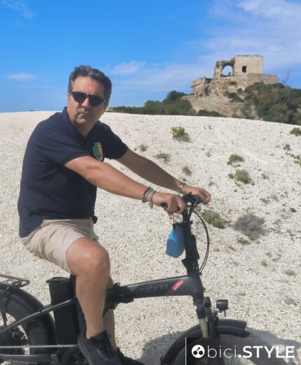Isola di Ponza in sella, Lazio, Bici in Comune, mobilità