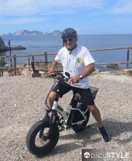 Ponza in sella, Lazio, Isola di Ponza, microisole, isole