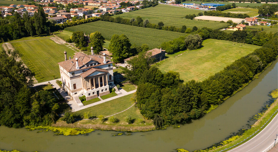 Villa Foscari, detta anche La Malcontenta, a Mira