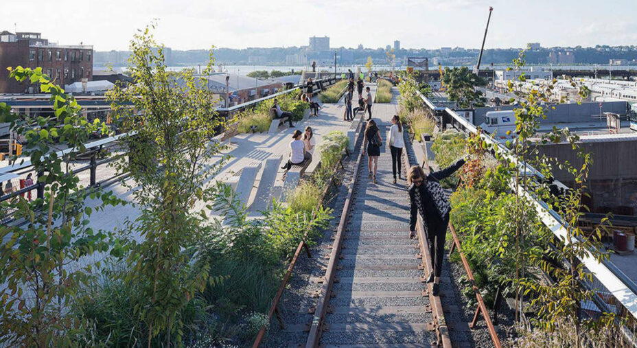 Il famoso percorso pedonale dell'High Line newyorchese, una delle attrazioni della Big Apple