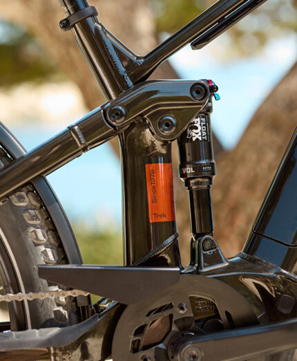 Trek Allant+ FS sospensione posteriore