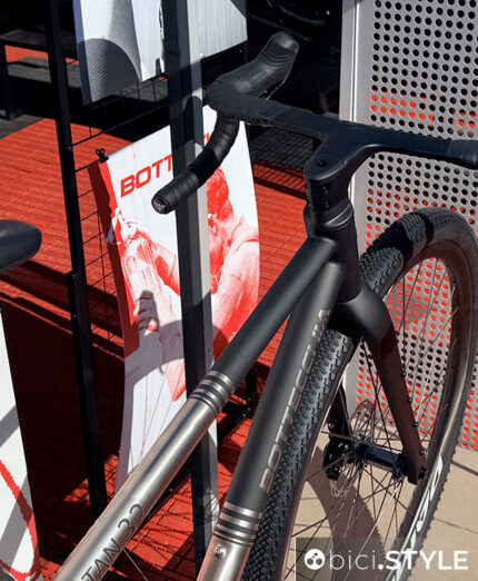 Bottecchia Titan 32, se il futuro delle ruotone fosse gravel?