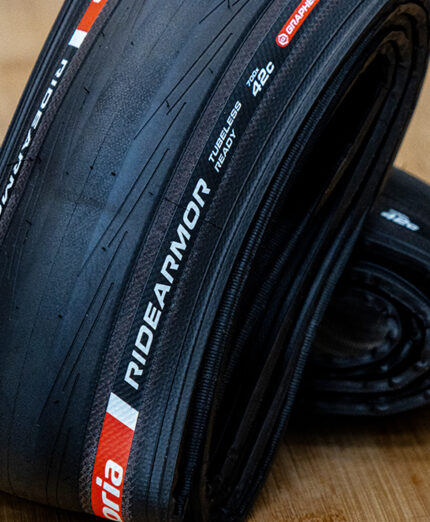 Vittoria RideArmor si rinnova e si allarga fino a 42 millimetri