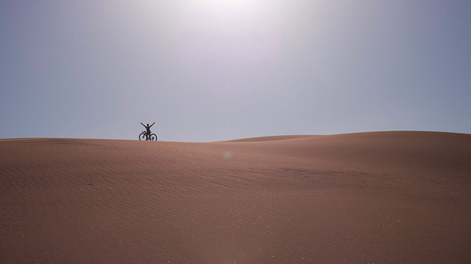 Sarà possibile scendere con la gravel già dalla duna dove i turisti vanno giù con il surf?