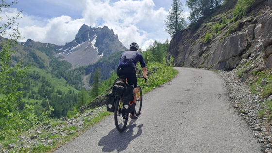 Viaggio in Bolivia, secondo pezzo, Rossella Ratto, Umberto Corti, preparazione, pedalare in altura