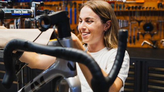 Clelia Sessa, velista Luna Rossa in bici (foto LIV Cycling)