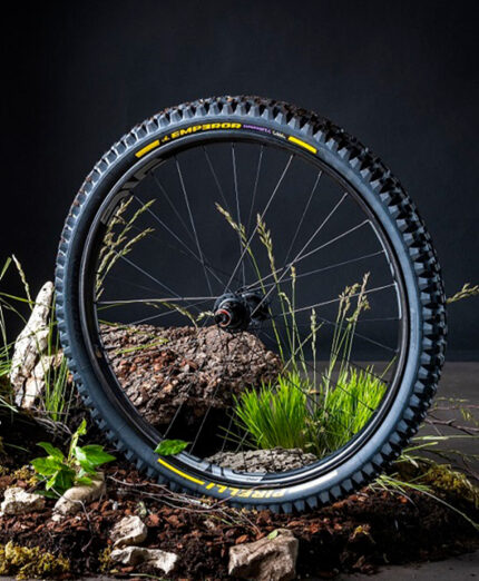 Pirelli rinnova la gamma Scorpion dedicata al segmento gravit