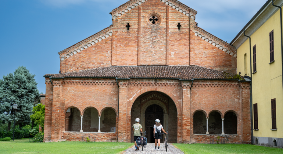 Milano, bicicletta, abbazia, gravel