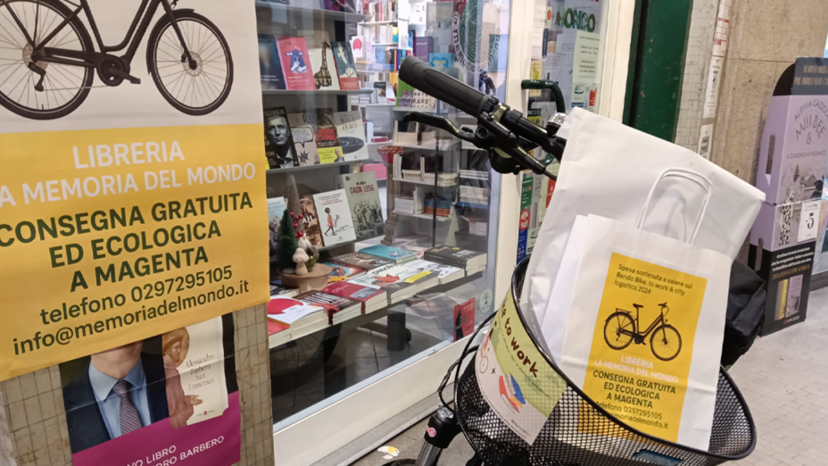 Libreria La Memoria del Mondo, Magenta, consegne e-bike