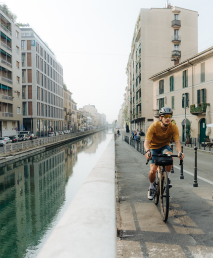Milano, bicicletta, Navigli, gravel (foto Federico Ravassard)