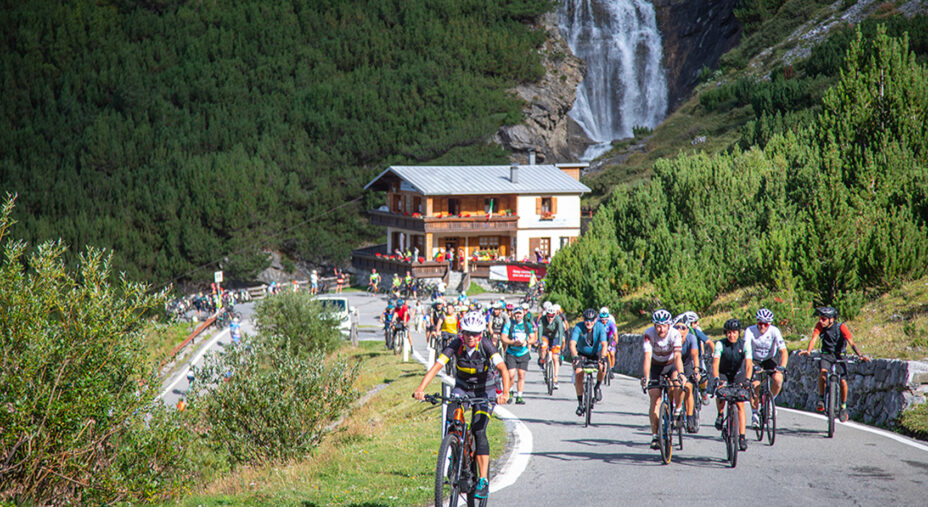 Sul “gigante” tuttavia inizia a rendersi necessaria una riflessione sulla sicurezza (foto Enjoy Stelvio Valtellina)