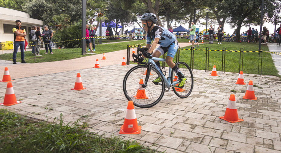 Per i più piccoli sono previste prove di abilità, anche su BMX con maestri e atleti (foto Maicol Novara)