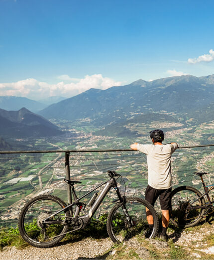 Non solo la Ciclabile, l'offerta della Valsugana è variegata: la MTB ne fa parte (foto Erwin Ronzon)