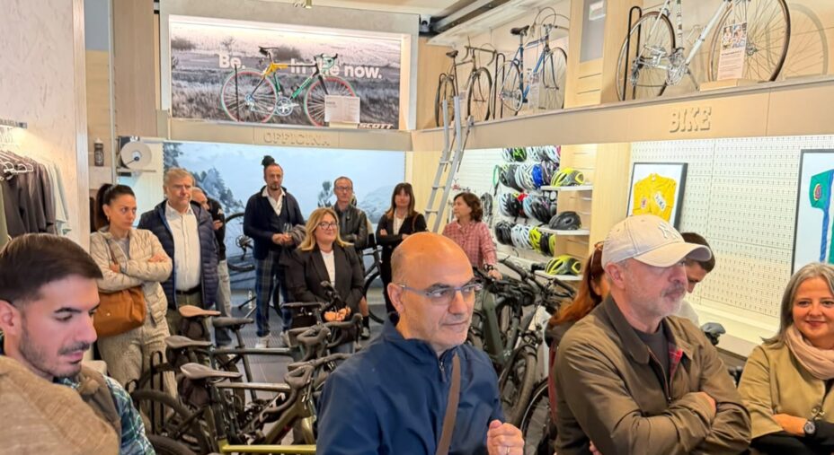 Bike Hub Riccione, Emilia-Romagna, negozio, noleggio bici, tour guidati