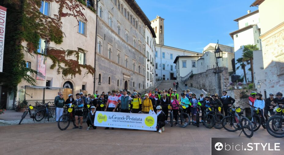 La Grande Pedalata, Frantoi Aperti, Starda dell'Olio Dop Umbria, Spoleto, oleoturismo