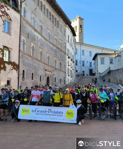 La Grande Pedalata, Frantoi Aperti, Starda dell'Olio Dop Umbria, Spoleto, oleoturismo