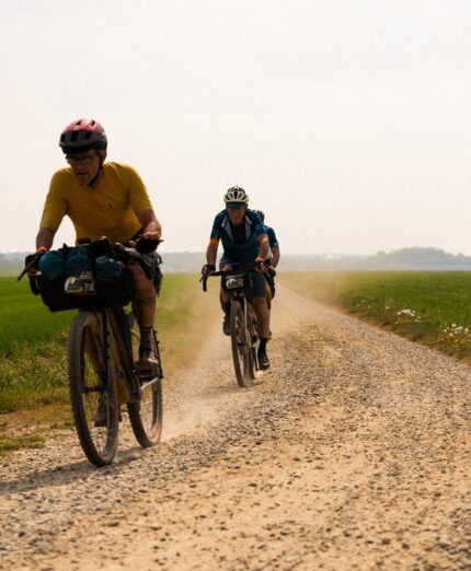 Roero Outdoor Destination, Piemonte, gravel, rocche