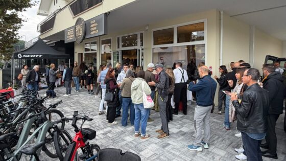 Bike Hub Riccione, Emilia-Romagna, negozio, noleggio bici, tour guidati