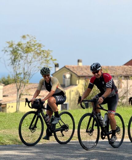 Bike Hub Riccione, Emilia-Romagna, negozio, noleggio bici, tour guidati