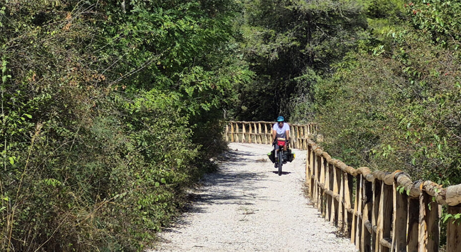 Lo sviluppo della Ciclovia è di circa 500 chilometri da Capo Sele (AV) a Santa Maria di Leuca (LE, foto Guido)